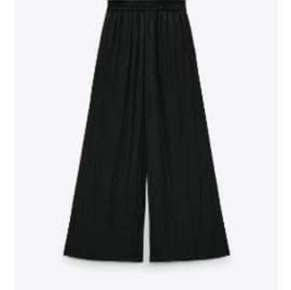 BNWT Black Zara Flowy Wide Leg Pants - Picture 2 of 2